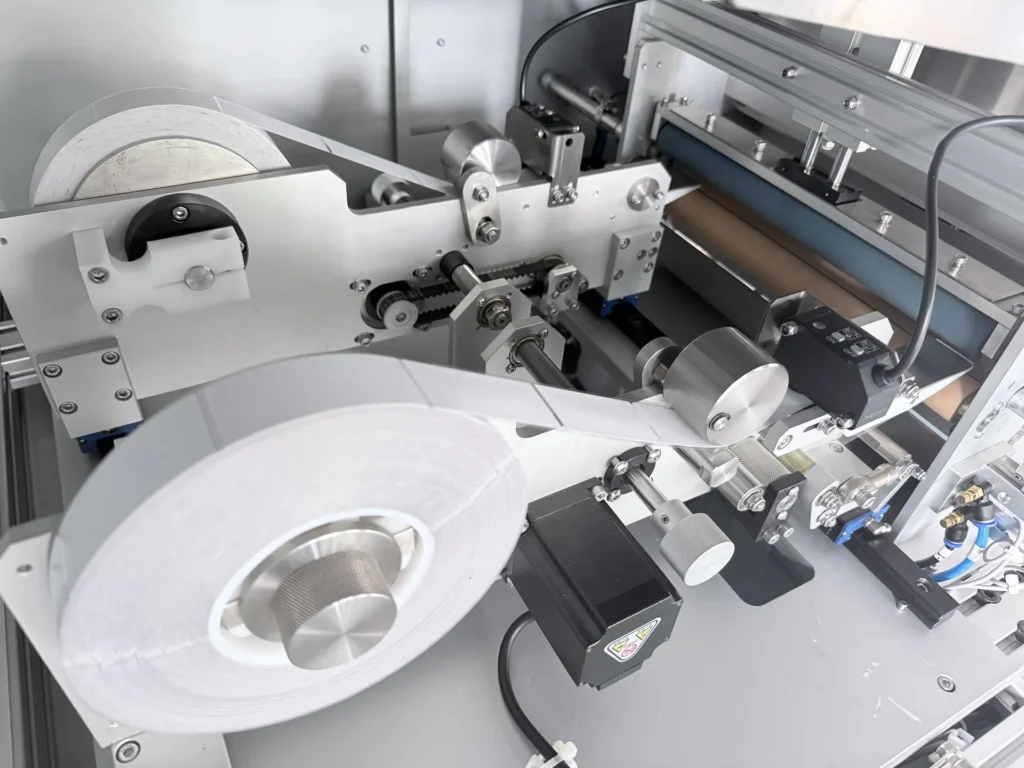 automatic center tube taping machine feed