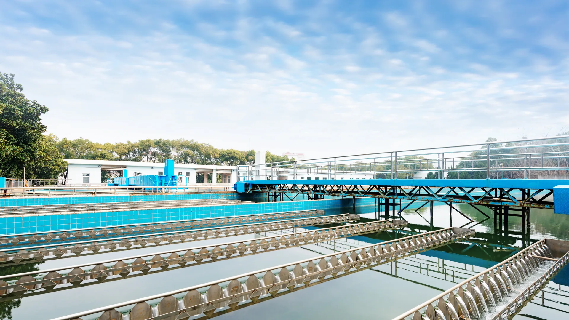 Industrial wastewater treatment supporting electronics water reuse