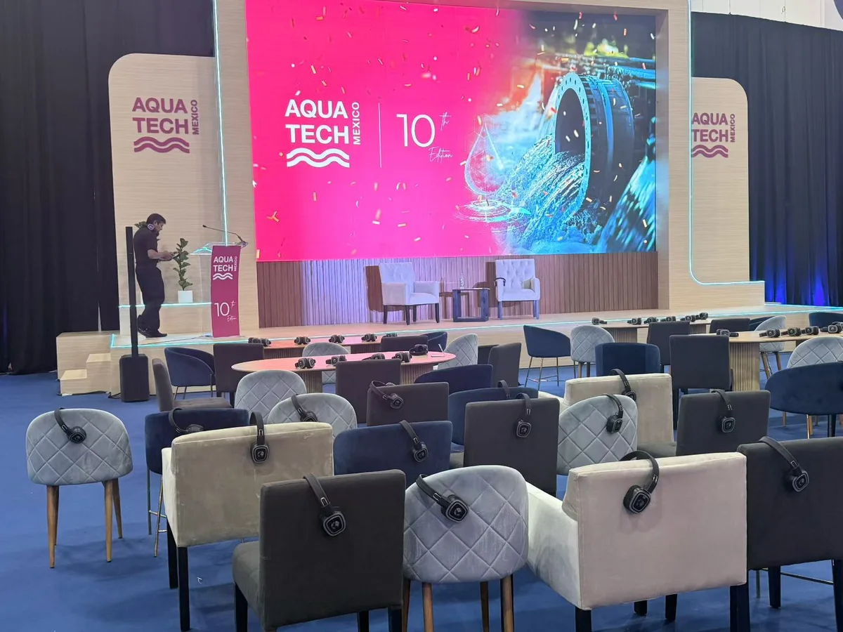 Aquatech Mexico 2026 conference stage during the tenth edition